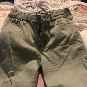 Hollister jeans, waist 23, length 26. High rise super skinny crop